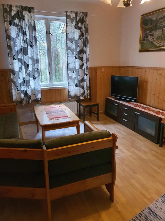 Ferienwohnung Oravanpesa Pello Exterior foto